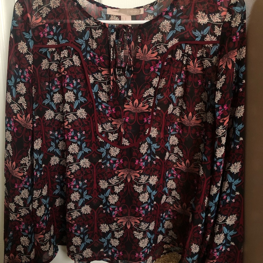 Forever 21 velvet multi-colored floral long sleeve blouse
Size M